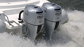  A Honda outboard unit